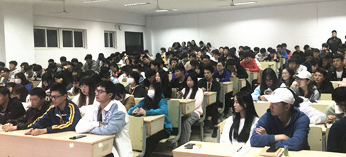 麻豆传媒
心理中心开展2020级心理骨干培训活动