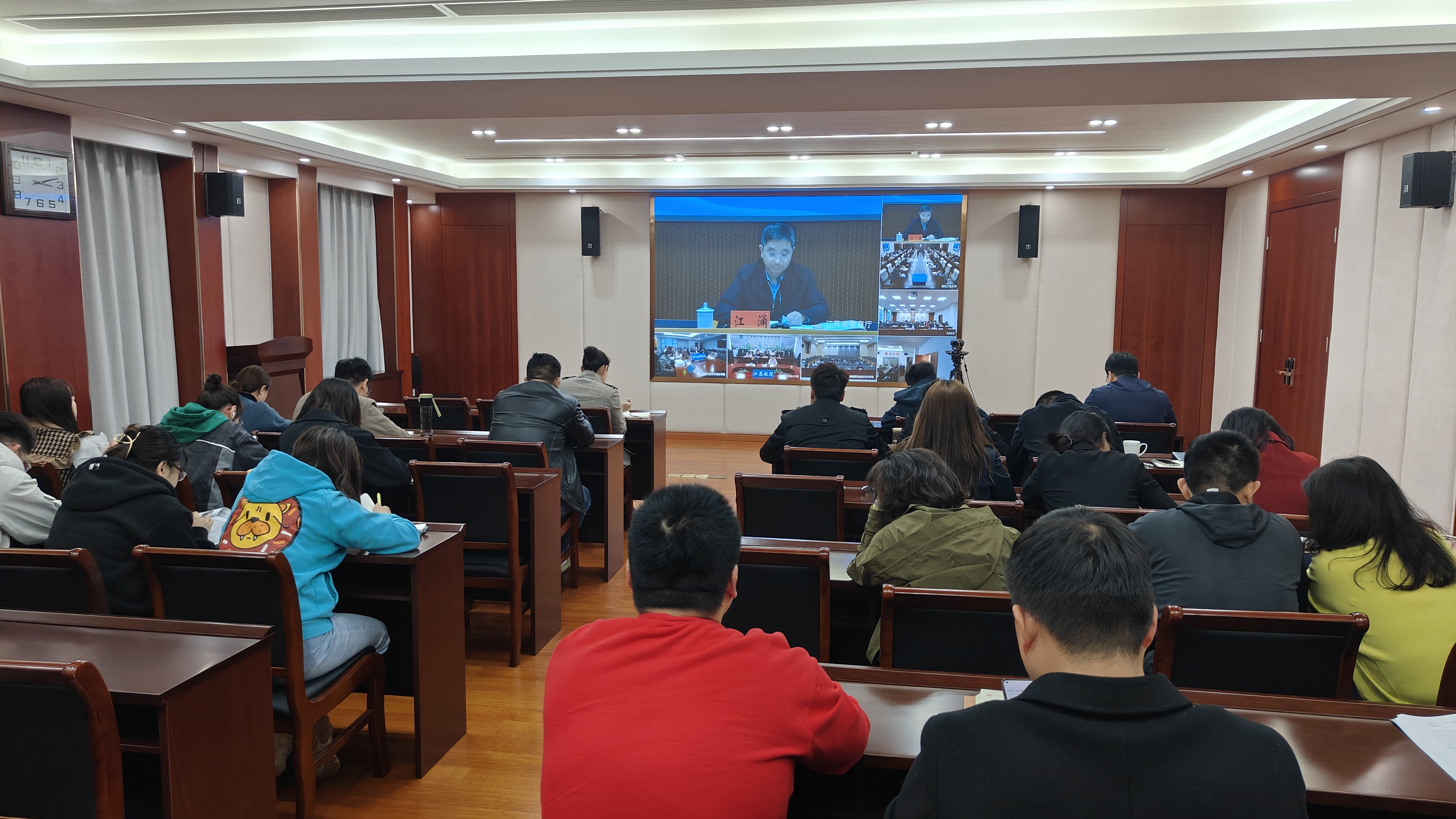 麻豆传媒
组织参加2023届全省普通高校毕业生就业创业工作推进视频会