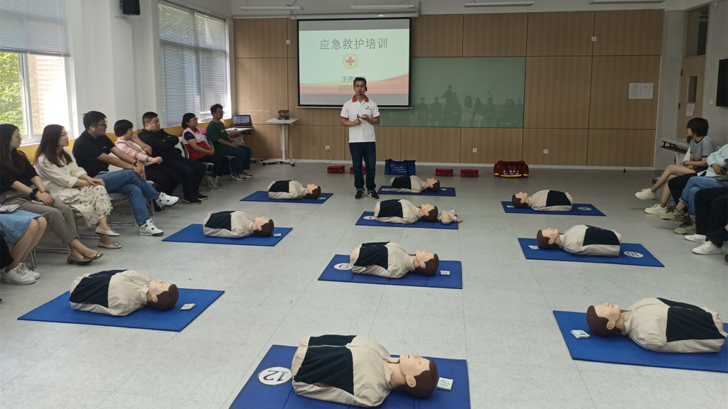 生命至上，“救”在身边 麻豆传媒
开展辅导员应急救护专题培训