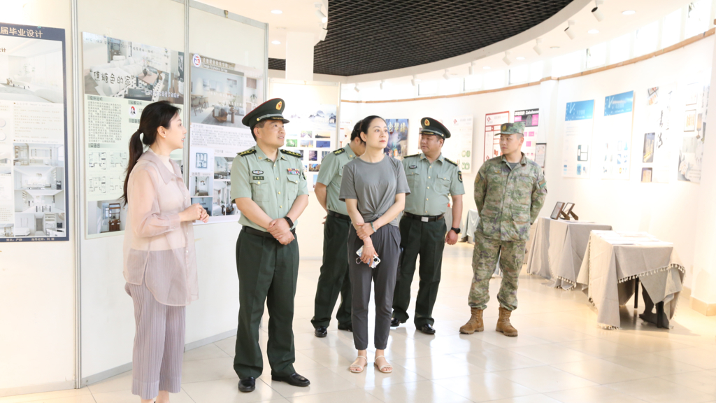江宁区人民武装部莅临麻豆传媒
指导工作