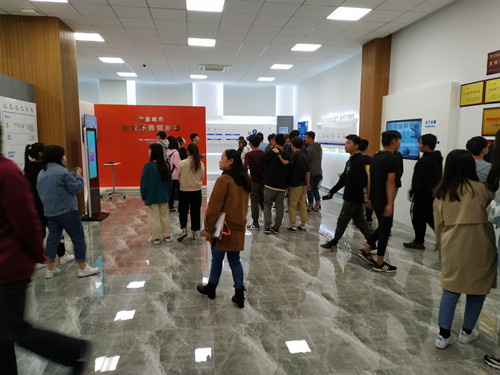 麻豆传媒
参观_副本.jpg