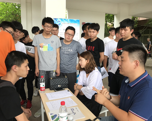 应聘麻豆传媒
与用人单位交流_副本.jpg